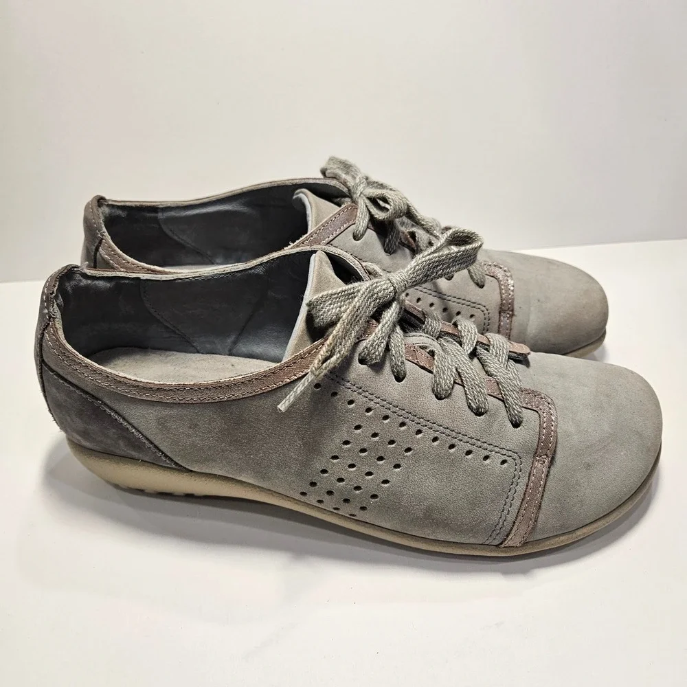 Naot Avena Grey Nubuck Leather Lace Up Walking Shoes Womens 39 Metallic Trim 8